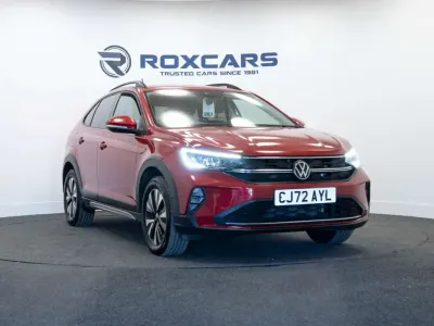 Begagnad VW Taigo Life 110 HK (80 kW) 2023 Röd SUV