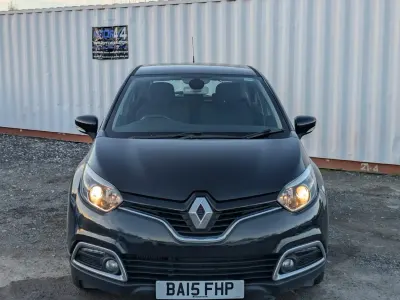 Second-hand Renault Captur Dynamique 90 CP (66 kW) 2015 Negru SUV
