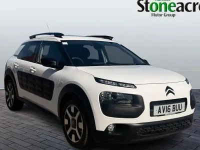 Used Citroën C4 Cactus Flair 99 HP (72 kW) 2017 Hatchback