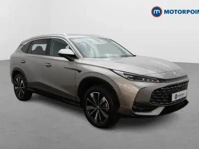 Używany MG HS SE 224 KM (164 kW) 2025 Srebrny SUV