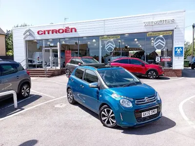 Used Citroën C1 Shine 71 HP (52 kW) 2021 Green Hatchback