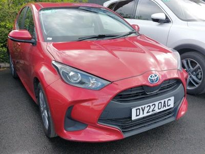 Used Toyota Yaris Hybrid 116 HP (85 kW) 2022 Red Hatchback