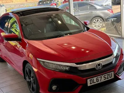 Używany Honda Civic Prestige 182 KM (133 kW) 2019 Hatchback