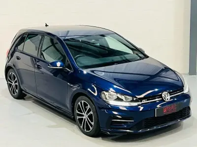 Usado VW Golf VII R-line 150 HP (110 kW) 2019 Azul Citadino