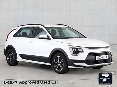 Used Kia Niro 2024 White SUV