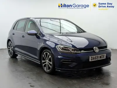 Second-hand VW Golf VII R-line Edition 150 CP (110 kW) 2020 Albastru Hatchback