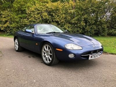 Jaguar XK8