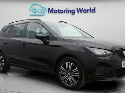 Begagnad Seat Arona SE 95 HK (69 kW) 2022 Svart SUV
