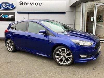 Used Ford Focus ST-Line 120 HP (88 kW) 2017 Blue Hatchback