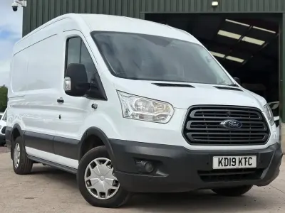 Używany Ford Transit 130 KM (95 kW) 2019 Biały Van