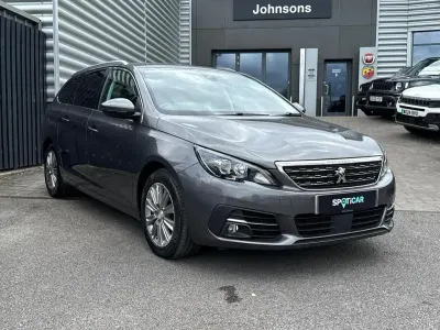Second-hand Peugeot 308 SW Allure Premium 129 CP (94 kW) 2021 Gri Break