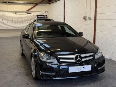 Used Mercedes C180 Sport Edition 156 HP (114 kW) 2015 Black Coupe