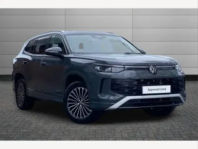 Begagnad VW Tayron Life 204 HK (150 kW) 2025 Grå SUV