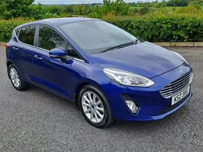 Used Ford Fiesta Titanium 125 HP (91 kW) 2018 Blue Hatchback