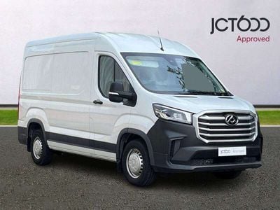 Maxus V90