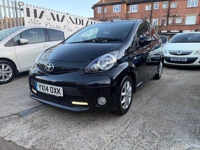 Used Toyota Aygo 68 HP (50 kW) 2014 Black Hatchback