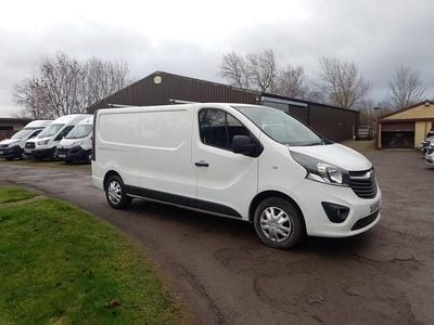 White Used 2018 Vauxhall Vivaro Sportive MPV | £7,995 (Fair price)