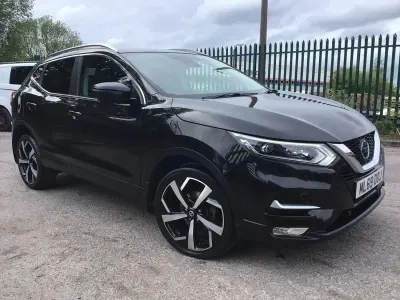 Gebraucht Nissan Qashqai Tekna 150 PS (110 kW) 2019 Schwarz SUV