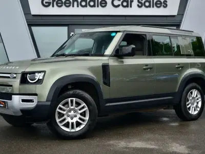 Used Land Rover Defender S 200 HP (147 kW) 2020 Green SUV