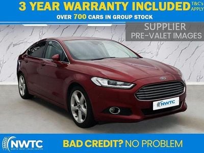 Used Ford Mondeo Titanium 160 HP (117 kW) 2016 Red Hatchback