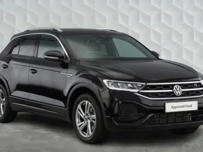 Usado VW T-Roc R-line 150 HP (110 kW) 2025 Preto SUV