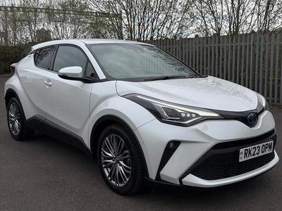 Second-hand Toyota C-HR 120 CP (88 kW) 2023 Alb SUV