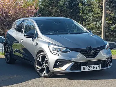 Używany Renault Clio V Engineered 145 KM (106 kW) 2023 Szary Hatchback