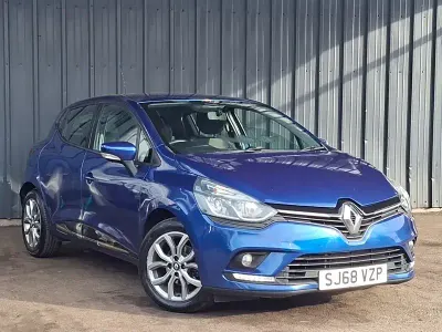 Used Renault Clio Play 76 HP (55 kW) 2018 Blue Hatchback