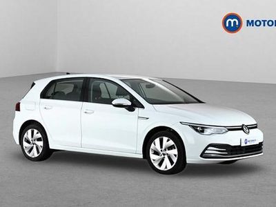 Used VW Golf VIII Style 131 HP (96 kW) 2023 White Hatchback