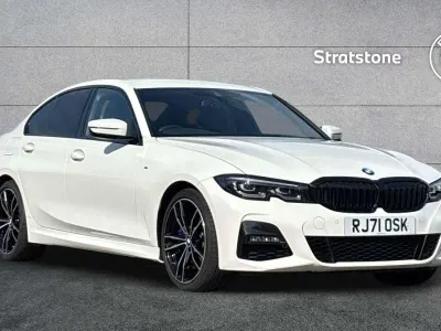 Begagnad BMW 320 M Sport 181 HK (133 kW) 2022 Vit