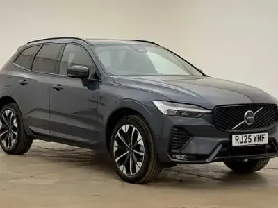 Usado Volvo XC60 Ultra 250 CV (183 kW) 2025 Azul SUV