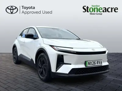 Used Toyota C-HR 167 HP (122 kW) 2026 White SUV