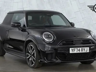 Used Mini Cooper S Hatch 201 HP (147 kW) 2024 Black Hatchback