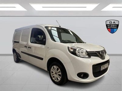 Used Nissan NV250 Tekna 95 HP (69 kW) 2019 White Van