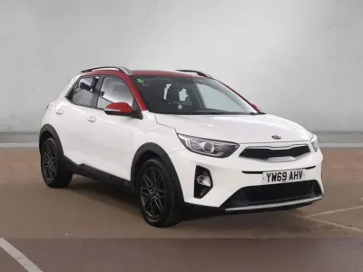 Used Kia Stonic 118 HP (86 kW) 2020 White SUV