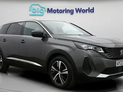 Used Peugeot 5008 GT 131 HP (96 kW) 2023 Grey SUV