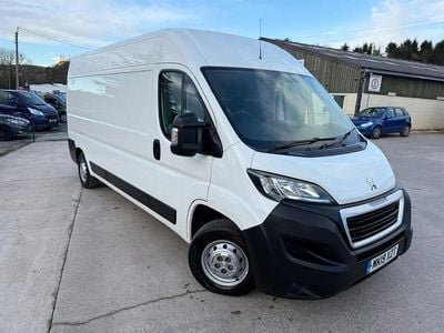 White Used 2019 Peugeot Boxer Van | £7,945 (Fair price)