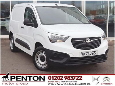 White Used 2021 Vauxhall Combo MPV | £8,290 (Good price)