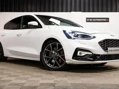 Used Ford Focus ST 280 HP (205 kW) 2020 White Hatchback