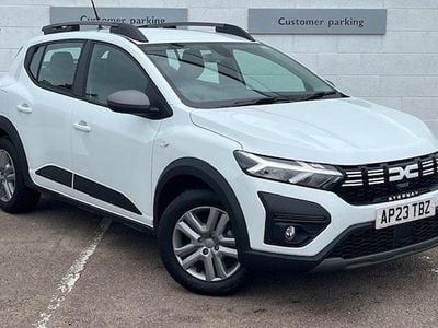 Used Dacia Sandero Expression 100 HP (73 kW) 2023 White Hatchback