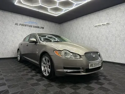 Begagnad Jaguar XF Luxury 2009 Grå Sedan