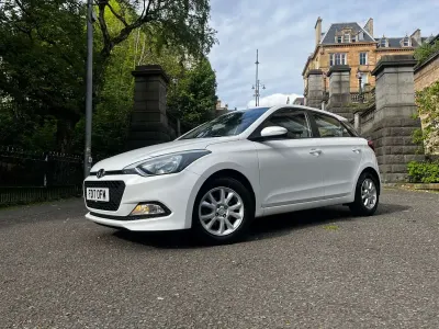Używany Hyundai i20 SE 84 KM (61 kW) 2017 Biały Hatchback
