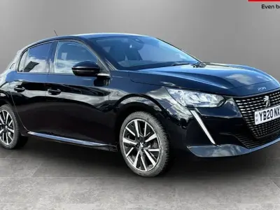 Second-hand Peugeot 208 Allure 102 CP (75 kW) 2021 Hatchback