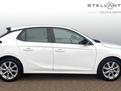 Used Vauxhall Corsa Design Edition 74 HP (54 kW) 2023 White Hatchback