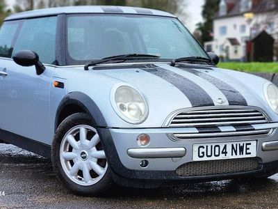 Silver Used 2004 Mini Cooper Hatch Hatchback | £1,895