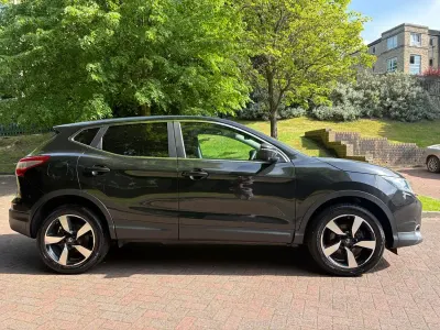 Used Nissan Qashqai N-TEC 115 HP (84 kW) 2015 Black SUV