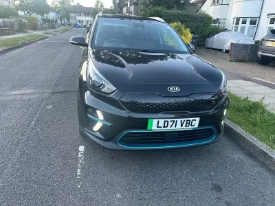 Used Kia Niro 150 kW (204 HP) 2021 Black SUV