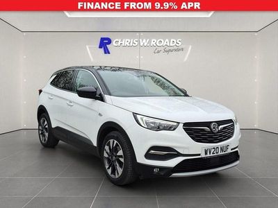 Used Vauxhall Grandland X SRi 130 HP (95 kW) 2020 White SUV