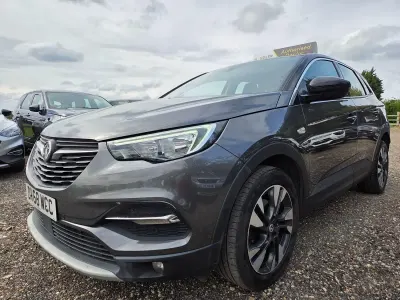Used Vauxhall Grandland X Sport 130 HP (95 kW) 2018 Grey SUV