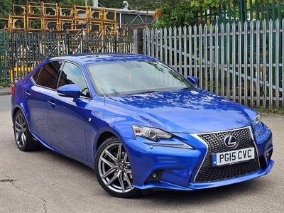 Lexus IS300h